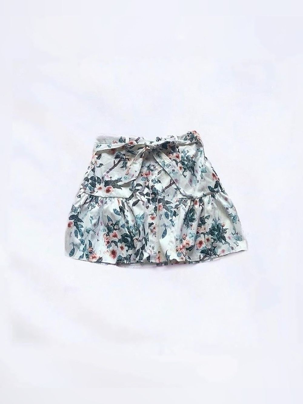 missguided ⋆ floral ruffle hem skirt